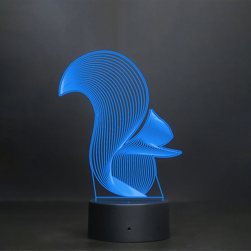 Line-Art Squirrel Design Lamp