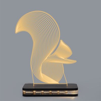 Line-Art Squirrel Design Lamp