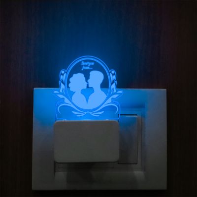 Kissing Couple Plug In Night Lamp