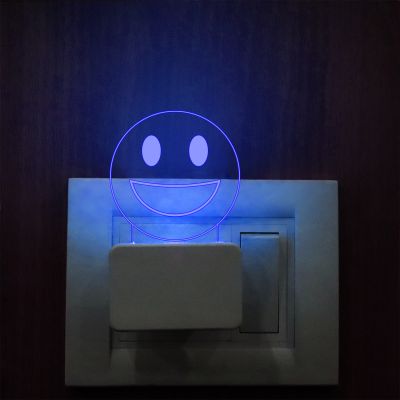 Smiley Face Emoji Design Plug In Night Lamp