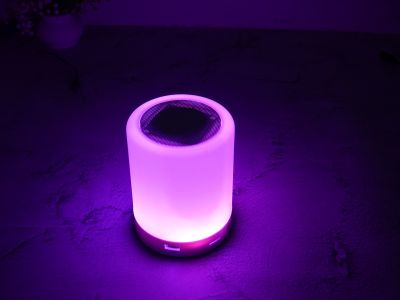 Led Touch Speaker with Portable Night Light Smart Colour Changing Touch Control