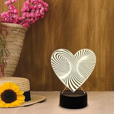 3D Illusion Heart Lamp with Warm White Light  Bedside Table Lamp  Acrylic Desk Table Lamp with Plastic Base