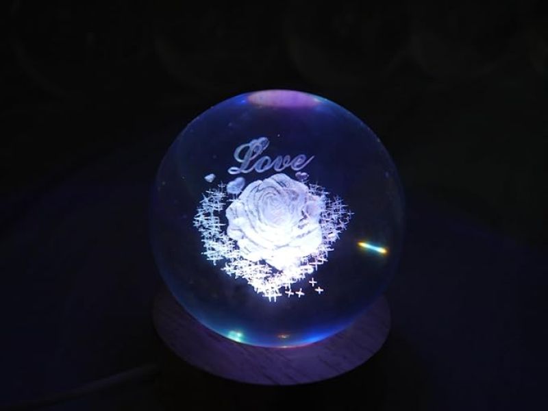 Crystal Ball Night Lamp with Multicolored Light  Rose Table Lamp for Bedroom  3D Crystal Ball Rose Figurines with Light Base, for Home Decor and Birthday Gift