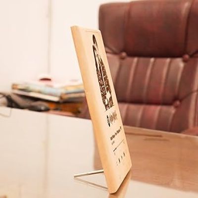 Spotify Music Couple Wooden Plaque Customized Photo & Song Gift for Husband, Wife, Boys, Girls or Friends
