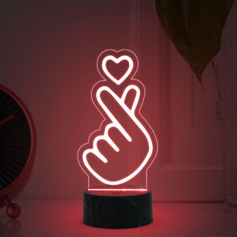 3D Illusion Finger Heart Night Lamp with Multicolored Light Birthday Gift for Friend, Kids, Girls Room Decor