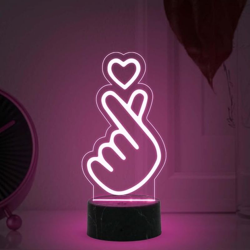 3D Illusion Finger Heart Night Lamp with Multicolored Light Birthday Gift for Friend, Kids, Girls Room Decor