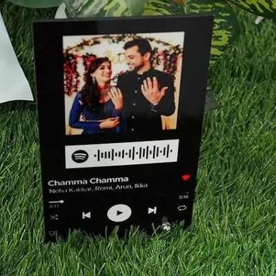 Personalized Spotify Song Engagement Couple Photo Frame Customized Your Photo & Song Barcode Scannable Spotify Code engagement &Anniversary Gift For Husband Wife