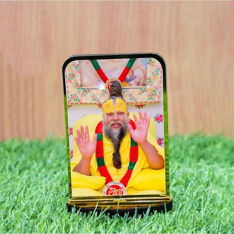 Car Dashboard Idol for Home, Office Desk, Pooja, Temple Showpiece Decoration, Festivals and Gifting Gift Item for Home Family and Friends (Paremand ji maharaj Idol)