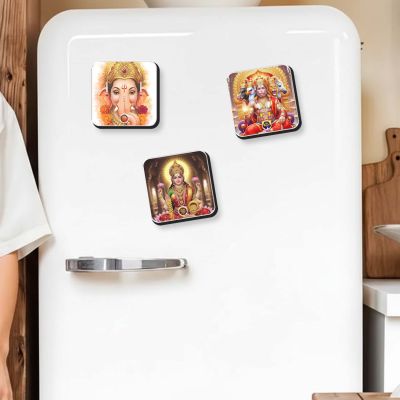 Musical Ganesh Ji Fridge Magnet with Vakrtund Mahakaye Mantra Ganesh Mantra Playing Magnet for Home, Office & Car Devotional Gift Item Spiritual Return Gift