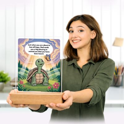 Celebrate life’s blessings! Perfect for students, friends, or family, this acrylic plaque reminds us to stay thankful and hopeful.